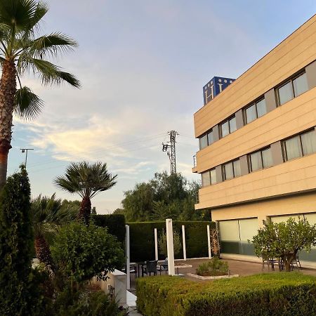 شقة فالنسيا  في Apartamento Con Piscina Y Parking المظهر الخارجي الصورة